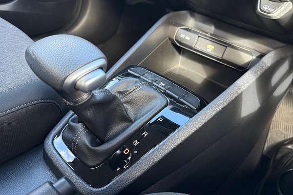 2024 Kia Stonic S YB
