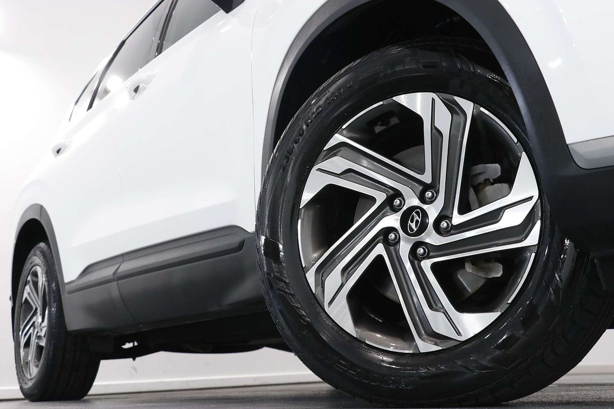 2021 Hyundai Santa Fe Active TM.V3