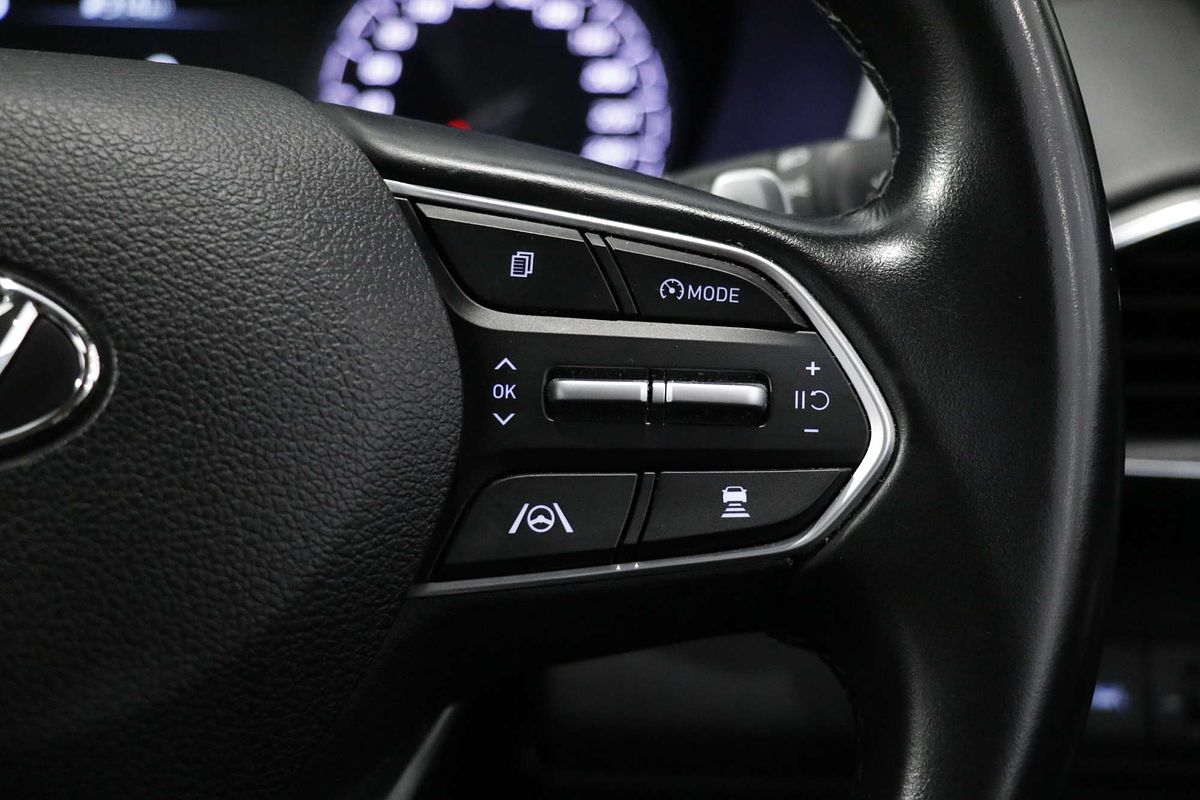 2021 Hyundai Santa Fe Active TM.V3
