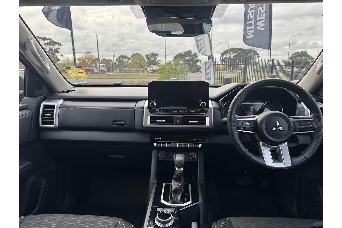 2024 Mitsubishi Triton GLS MV 4X4