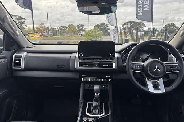 2024 Mitsubishi Triton GLS MV 4X4
