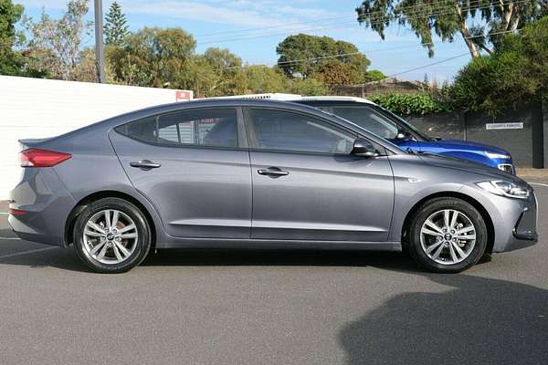 2017 Hyundai Elantra Active AD