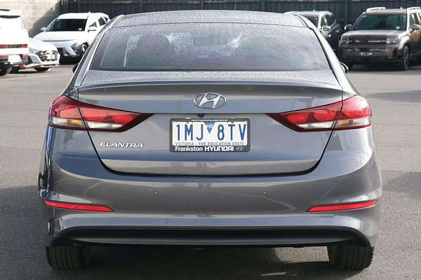 2017 Hyundai Elantra Active AD