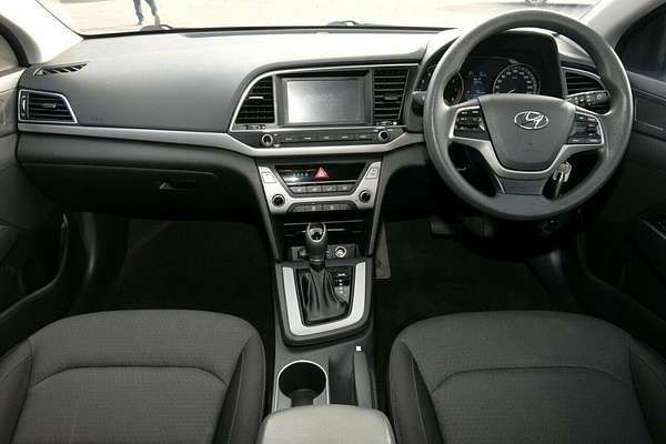 2017 Hyundai Elantra Active AD