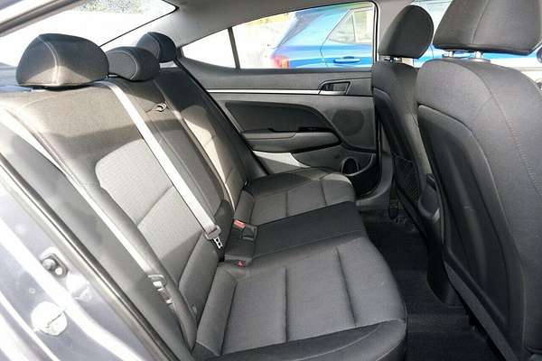 2017 Hyundai Elantra Active AD