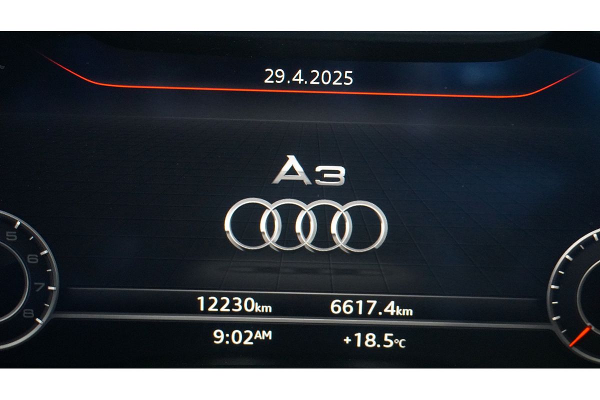 2019 Audi A3 40 TFSI S line plus 8V
