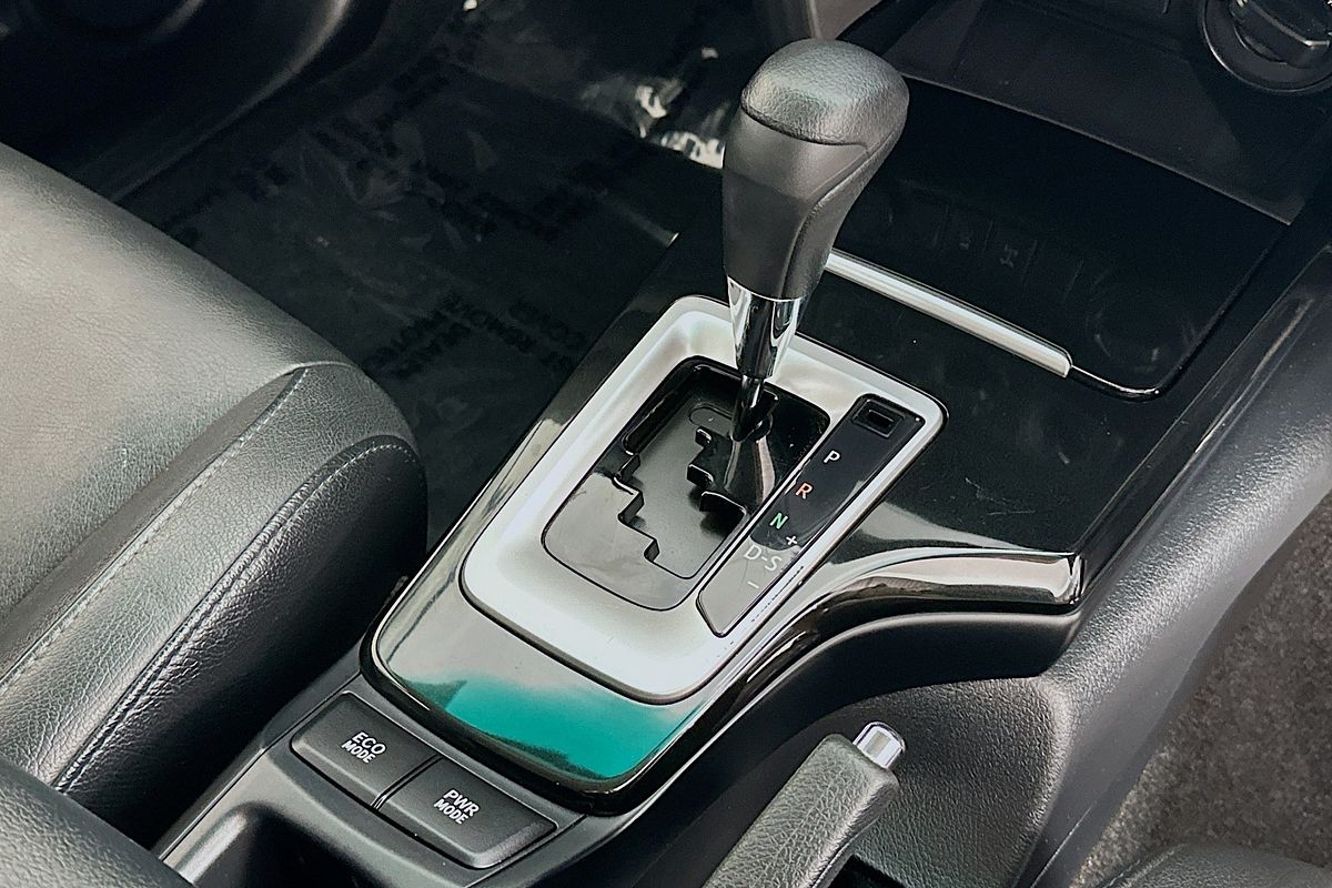 2016 Toyota FORTUNER GX GUN156R
