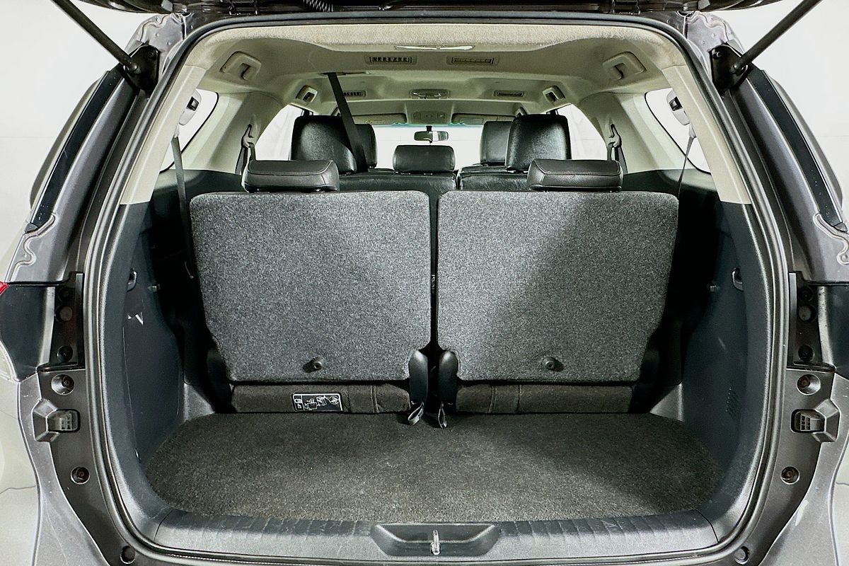 2016 Toyota FORTUNER GX GUN156R