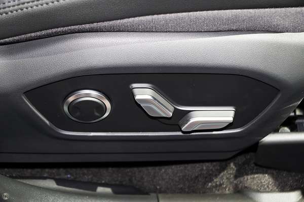 2025 Hyundai Santa Fe Hybrid Elite MX5.V1
