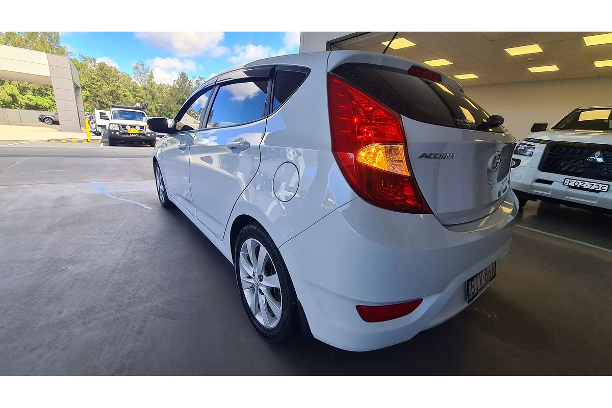 2019 Hyundai Accent Sport RB6