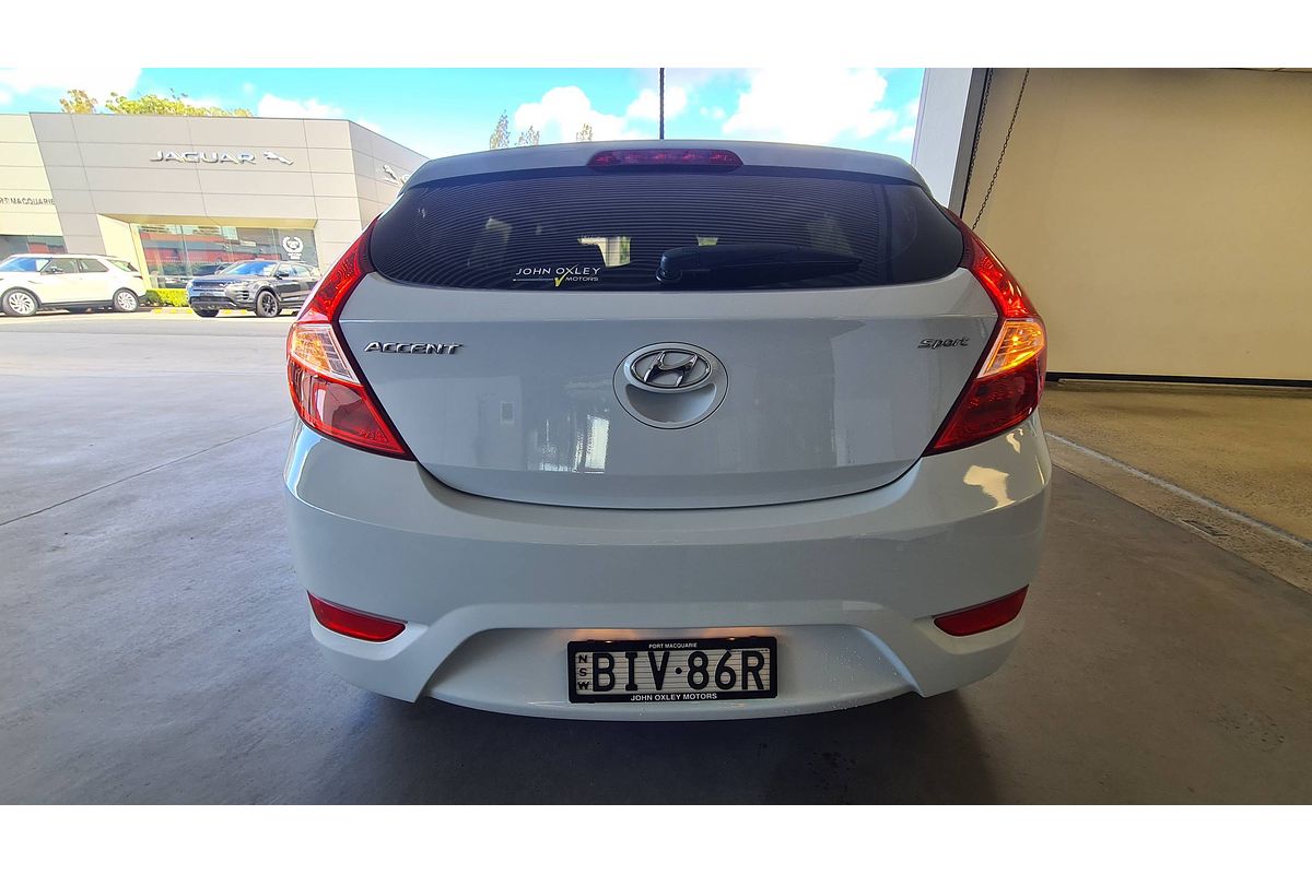 2019 Hyundai Accent Sport RB6