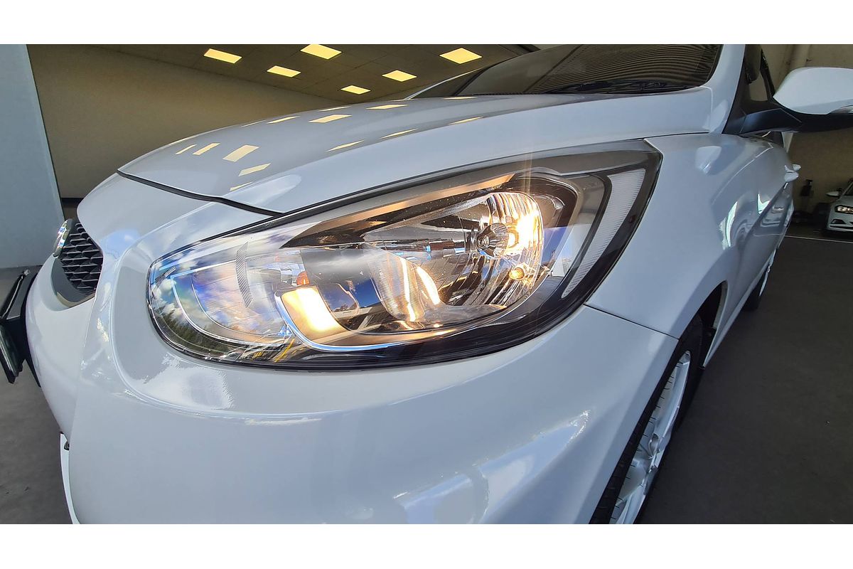 2019 Hyundai Accent Sport RB6