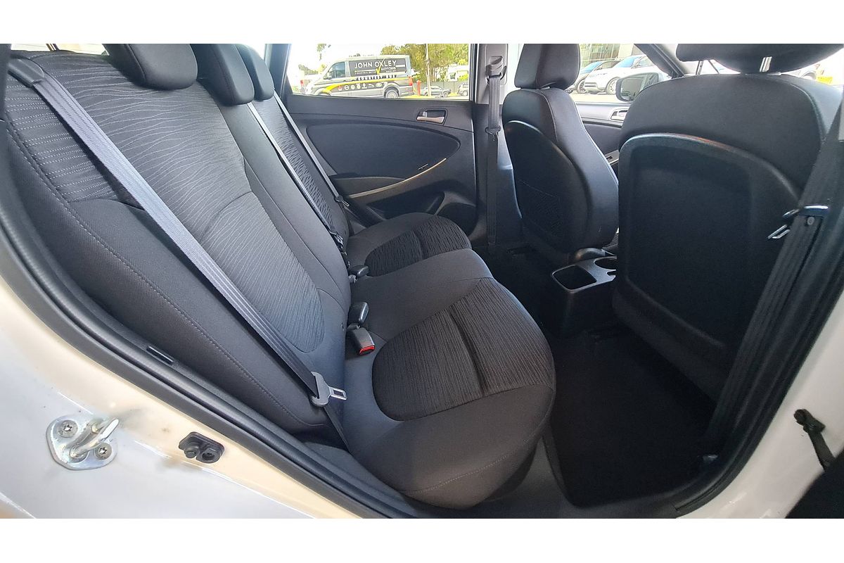 2019 Hyundai Accent Sport RB6