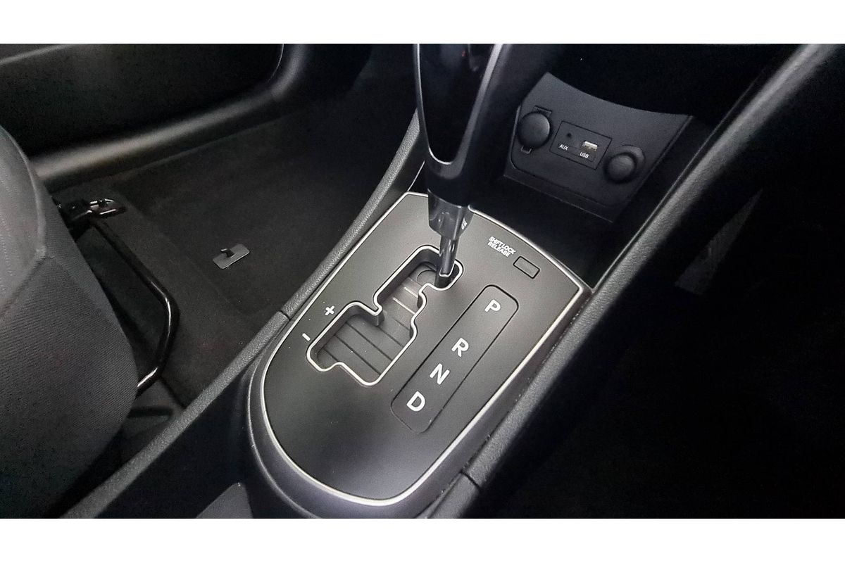 2019 Hyundai Accent Sport RB6