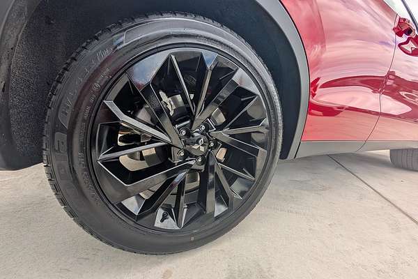 2024 Mitsubishi Outlander Black Edition ZM