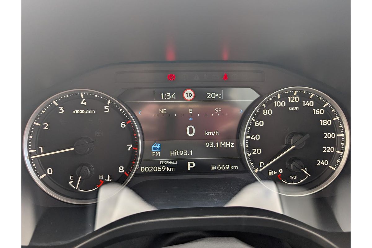 2024 Mitsubishi Outlander Black Edition ZM