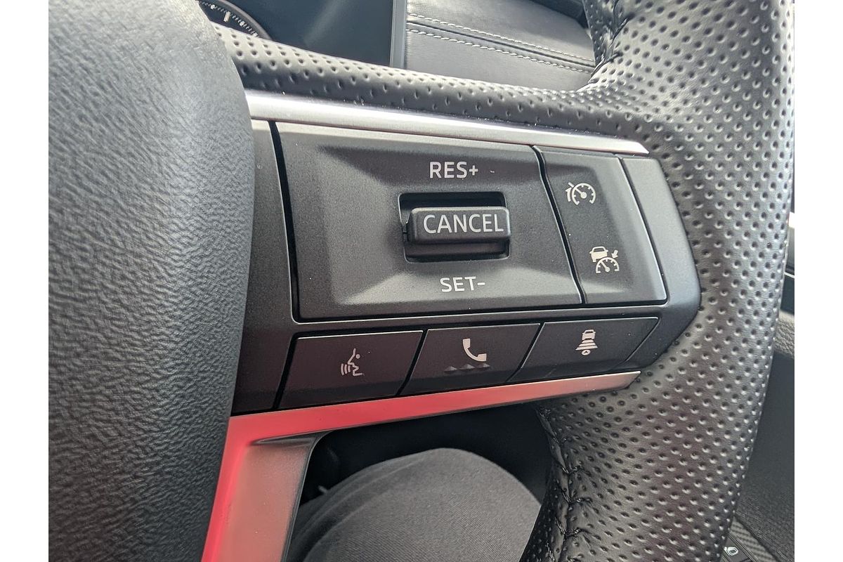 2024 Mitsubishi Outlander Black Edition ZM