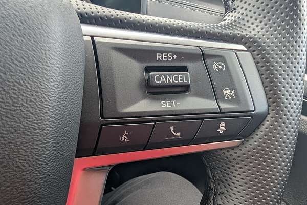 2024 Mitsubishi Outlander Black Edition ZM