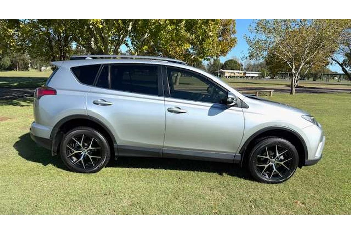 2018 Toyota RAV4 GXL ZSA42R