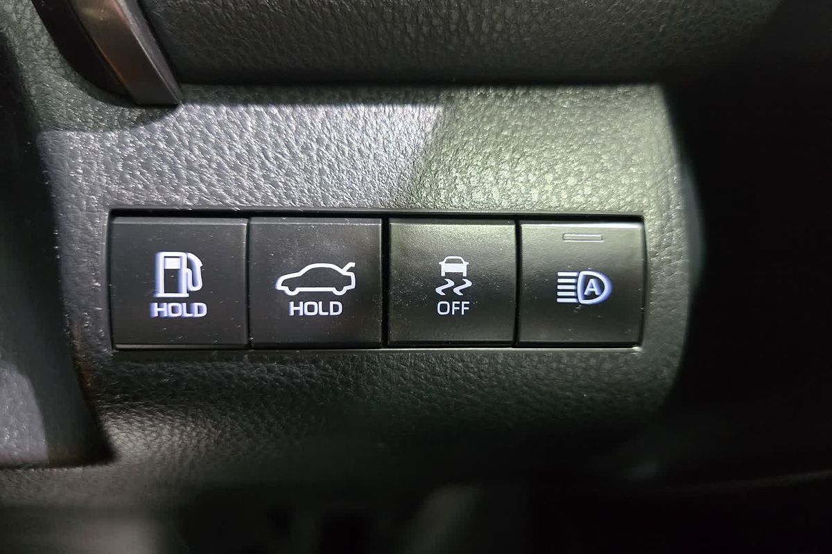 2022 Toyota Camry Ascent AXVA70R