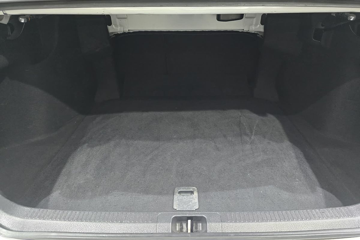 2022 Toyota Camry Ascent AXVA70R
