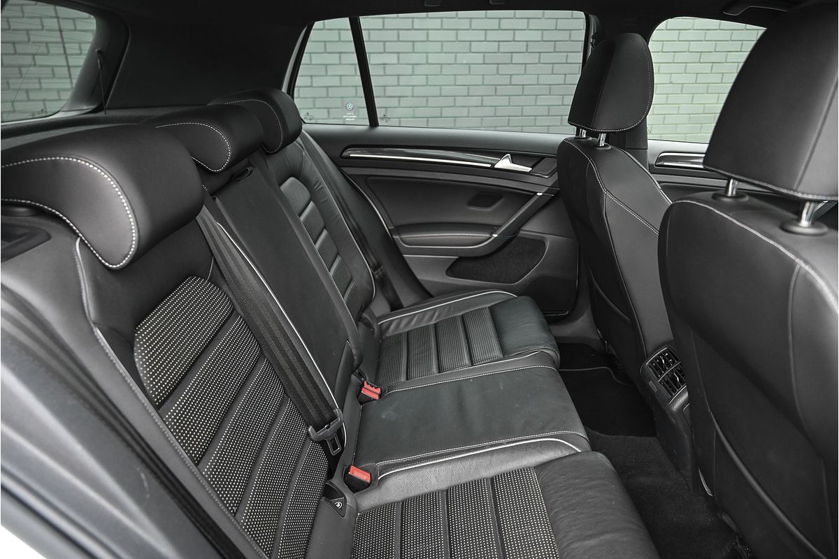 2018 Volkswagen Golf R 7.5