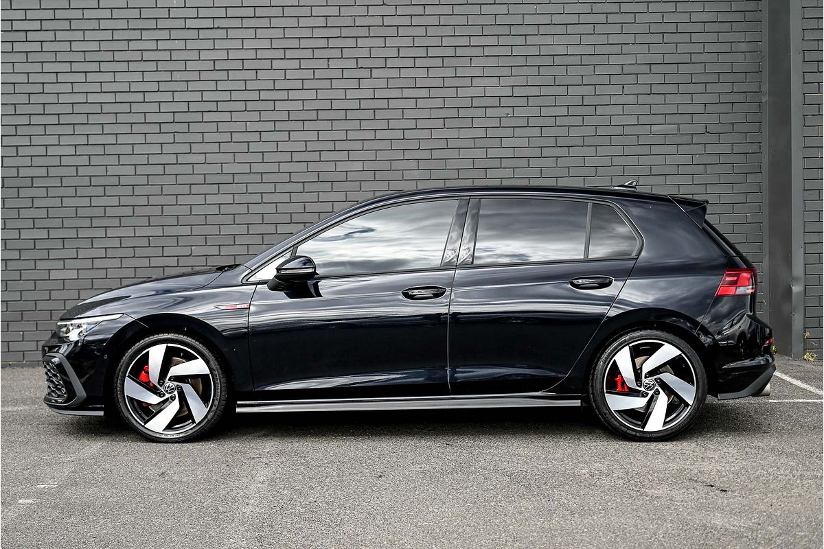 2021 Volkswagen Golf GTI 8