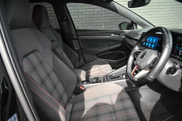 2021 Volkswagen Golf GTI 8