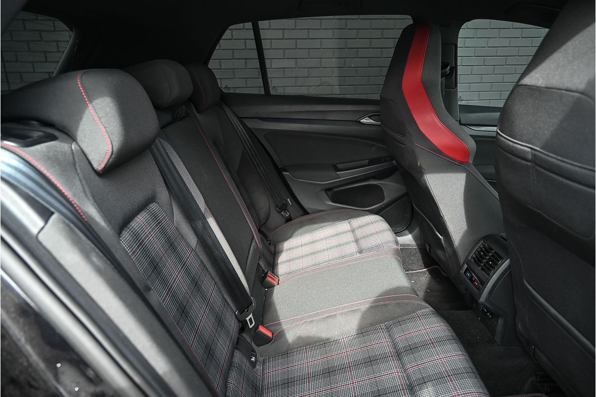 2021 Volkswagen Golf GTI 8
