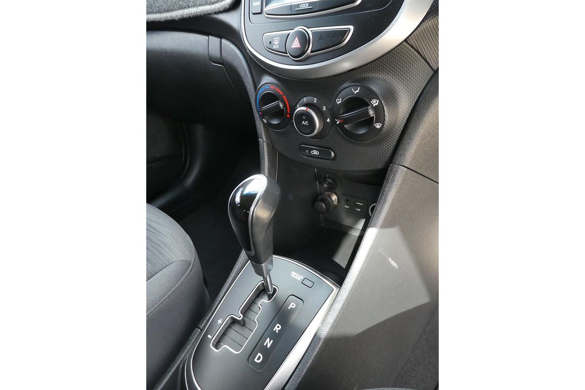 2018 Hyundai Accent Sport RB6