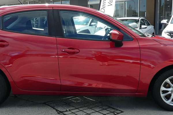 2017 Mazda 2 Maxx DJ Series