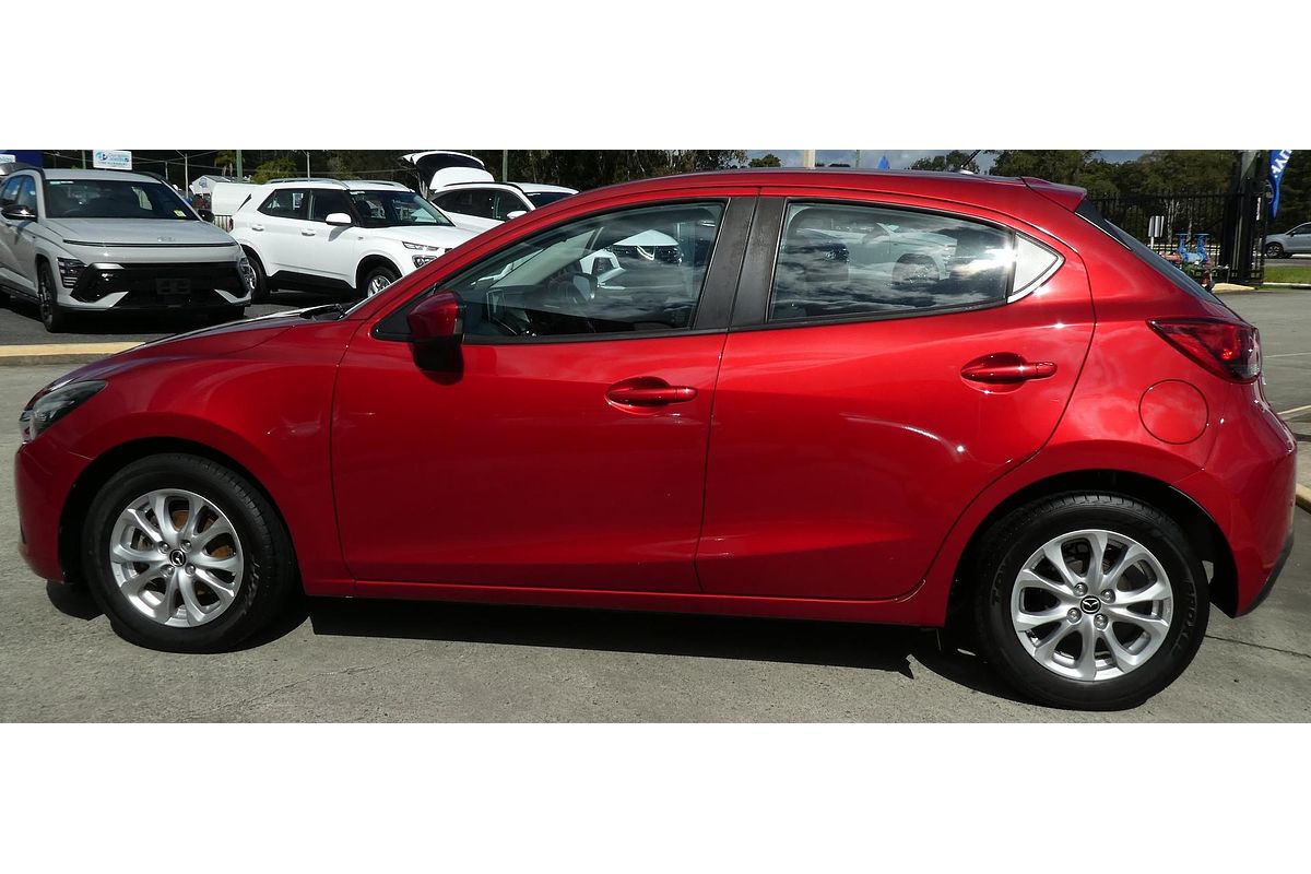 2017 Mazda 2 Maxx DJ Series