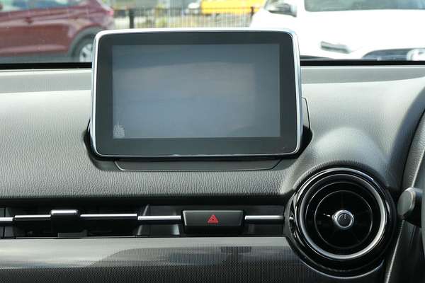 2017 Mazda 2 Maxx DJ Series