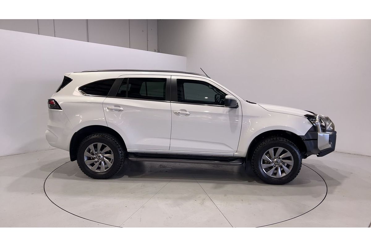 2023 Isuzu MU-X LS-U