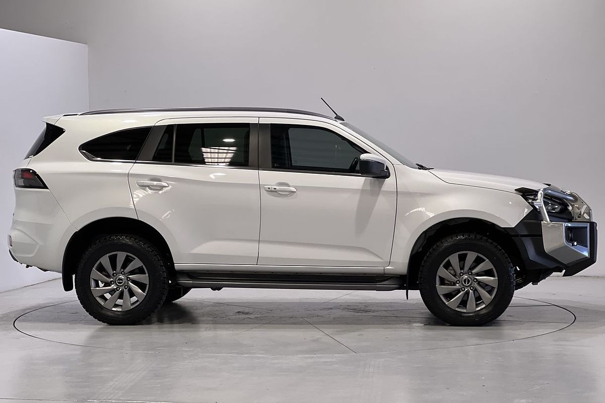 2023 Isuzu MU-X LS-U