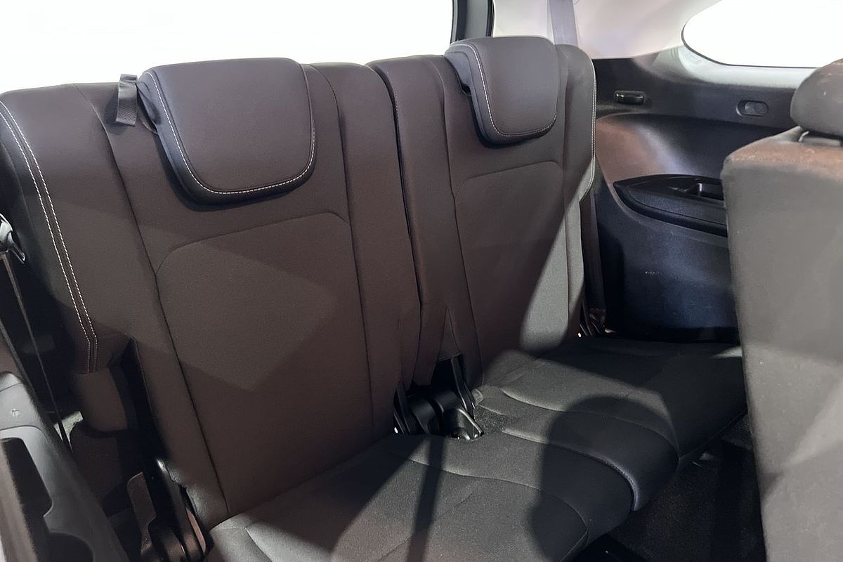 2023 Isuzu MU-X LS-U
