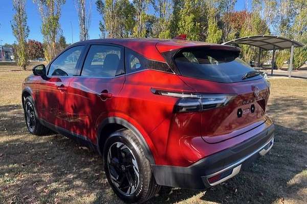 2025 Nissan QASHQAI ST-L J12