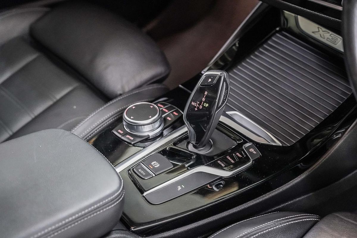 2019 BMW X3 sDrive20i G01