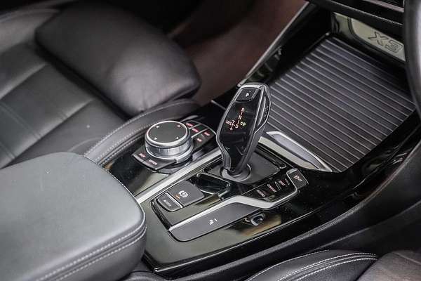 2019 BMW X3 sDrive20i G01