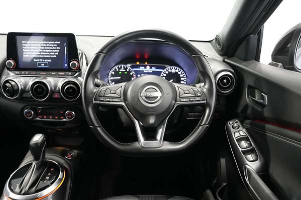 2023 Nissan JUKE ST-L F16