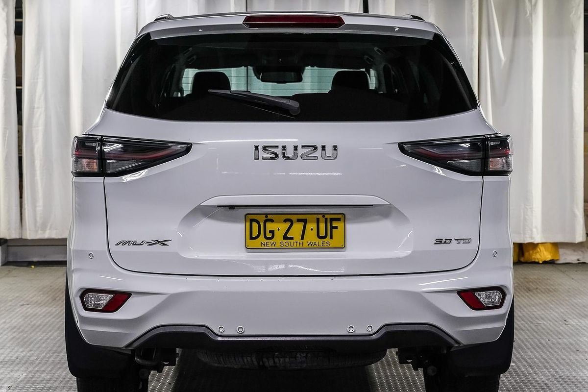 2023 Isuzu MU-X LS-T