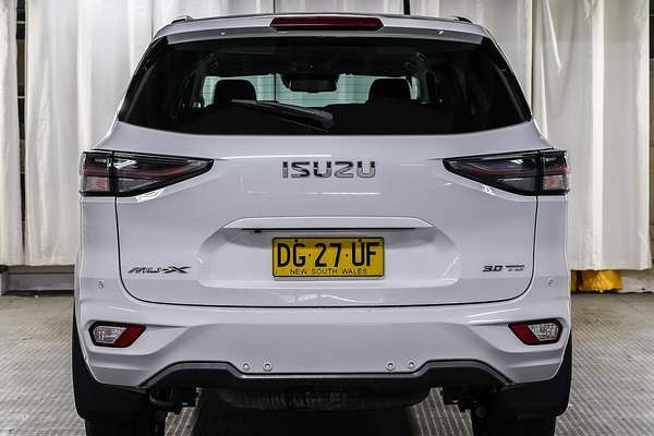2023 Isuzu MU-X LS-T