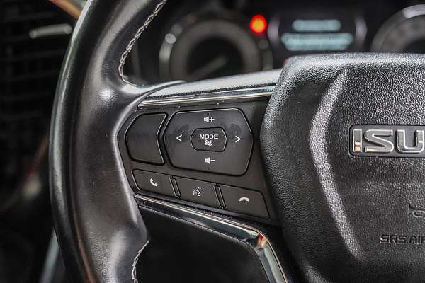 2023 Isuzu MU-X LS-T