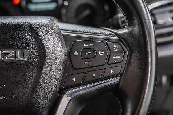 2023 Isuzu MU-X LS-T