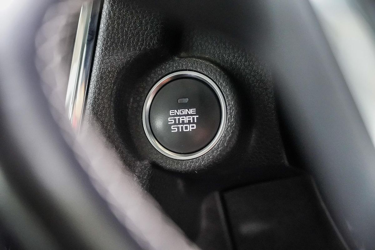 2023 Isuzu MU-X LS-T