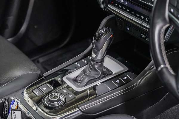 2023 Isuzu MU-X LS-T
