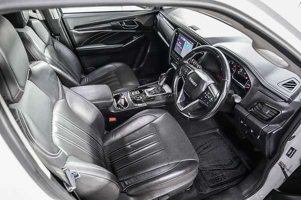 2023 Isuzu MU-X LS-T