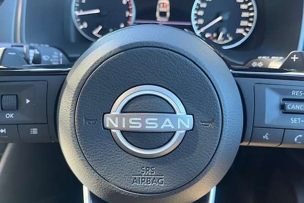 2025 Nissan QASHQAI ST-L J12