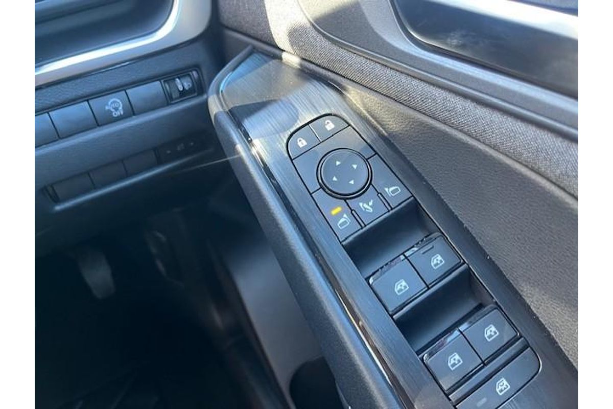 2025 Nissan QASHQAI ST-L J12