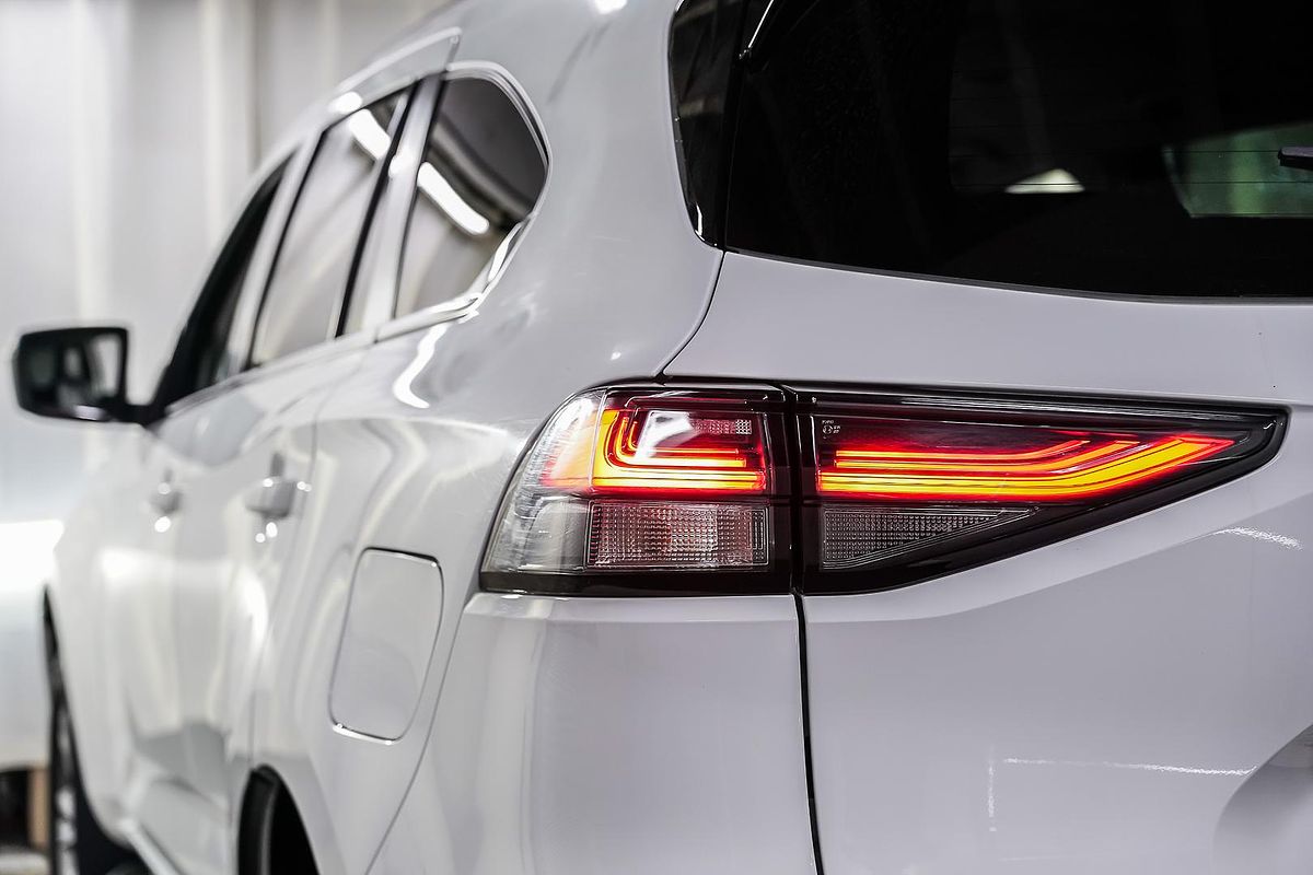 2023 Isuzu MU-X LS-T